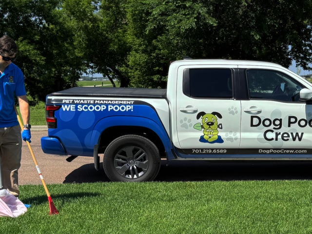 Pooper Scooper Service in Fargo ND